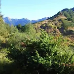 Σπίτι διακοπών In With Garden *