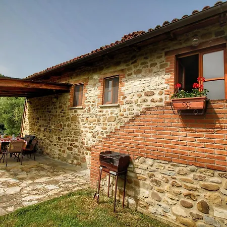 Farmhouse In Monte Santa Maria Tiberina With Garden Holiday home
