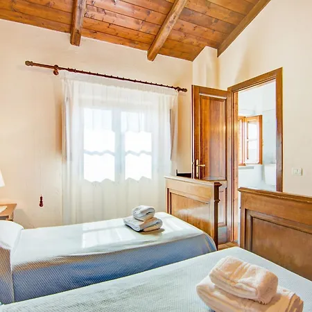 Holiday home Farmhouse In Monte Santa Maria Tiberina With Garden