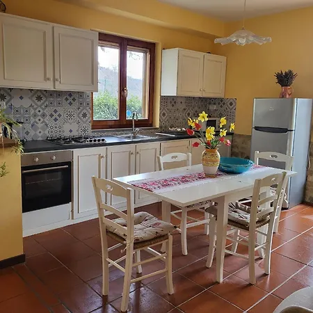 In With Garden Monte Santa Maria Tiberina