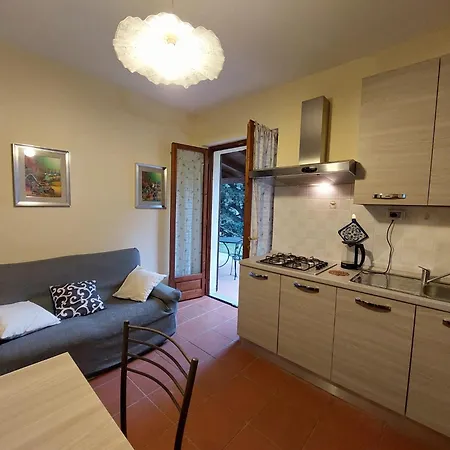 In With Garden Monte Santa Maria Tiberina